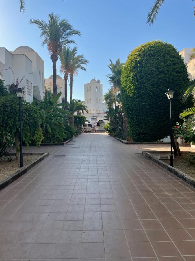 Apartamento Torrelaguna Vera Exteriör bild
